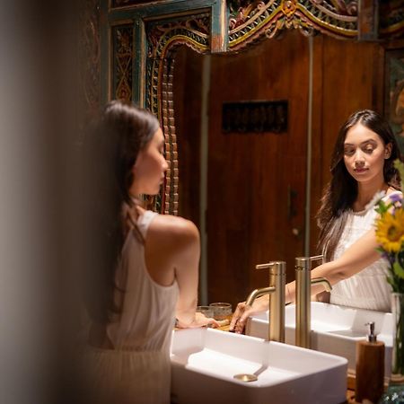 Kubu Kayu Villas Seminyak Kültér fotó