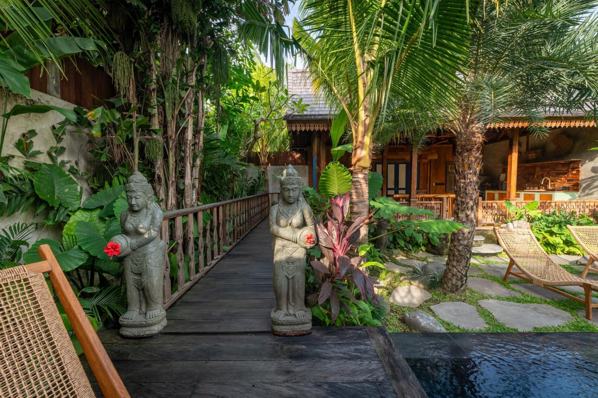 Kubu Kayu Villas Seminyak Kültér fotó